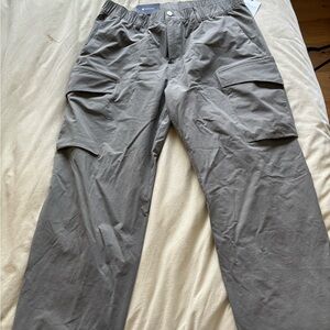 Men’s lululemon versa twill in olive size 38